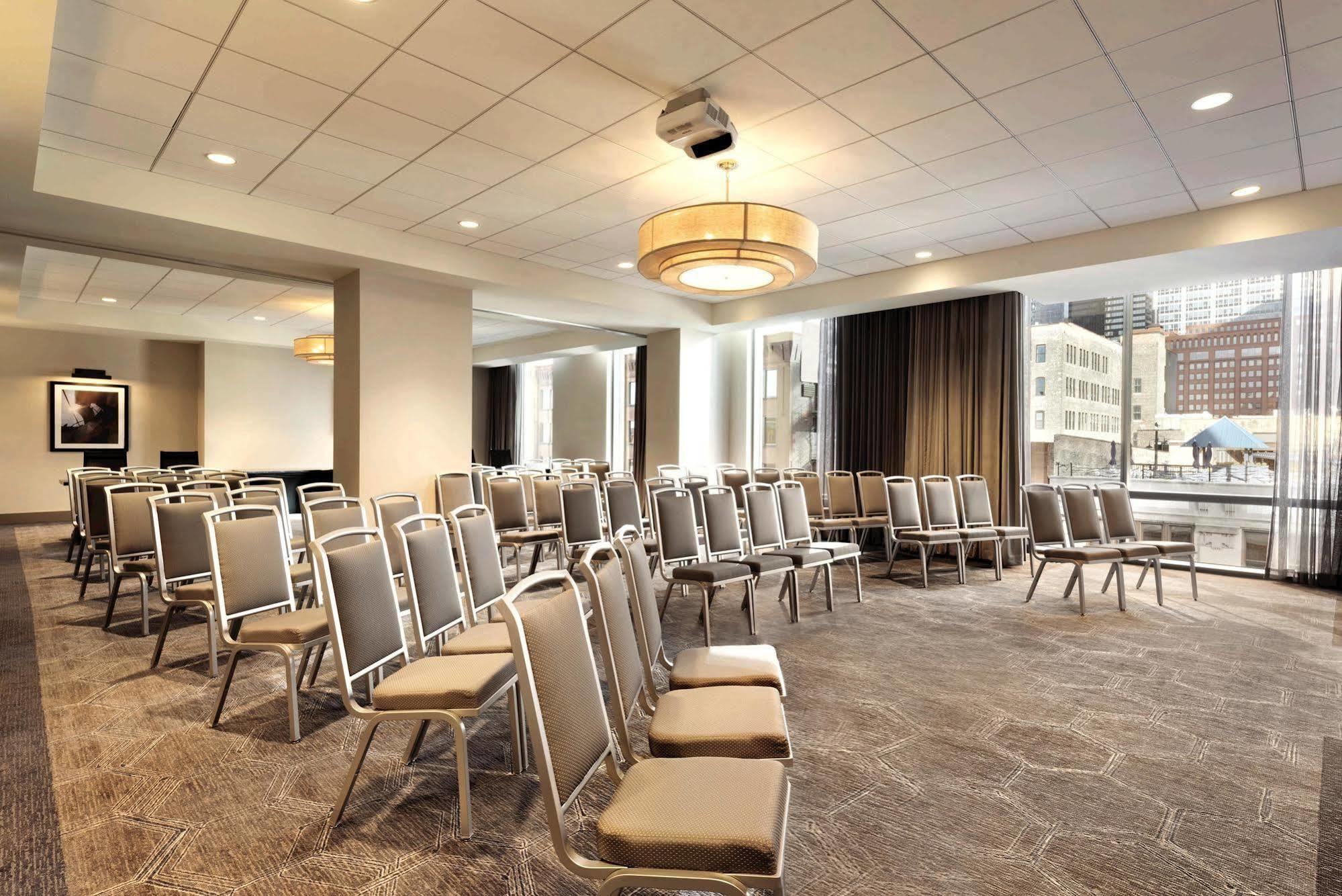 Homewood Suites By Hilton Chicago West Loop Fulton Mkt Area Exteriör bild